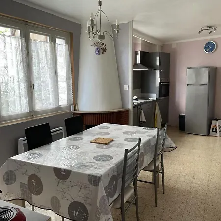 Ferienhaus House In The Historic Center Of - Ideal Treatments *